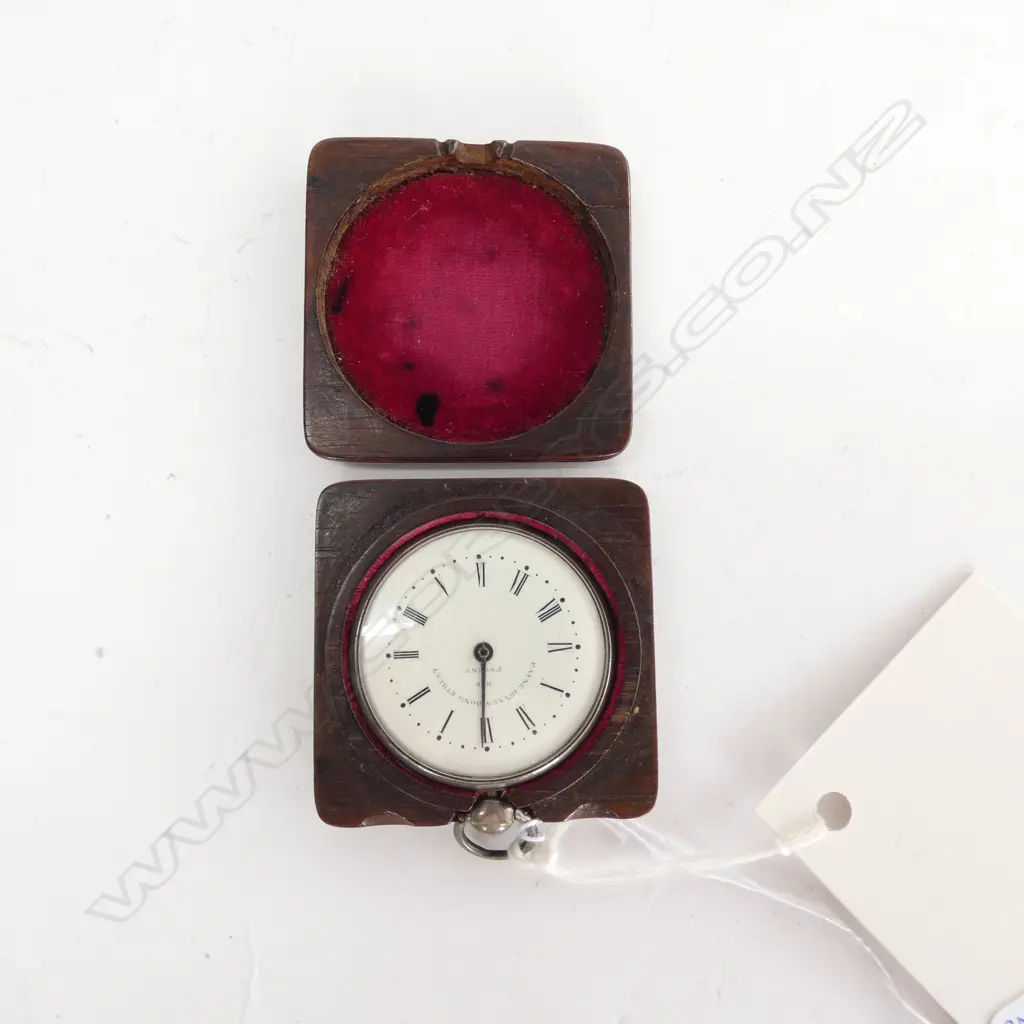 POCKET PEDOMETER MANUFACTURED BY PAYNE OF LONDON  Image 1++