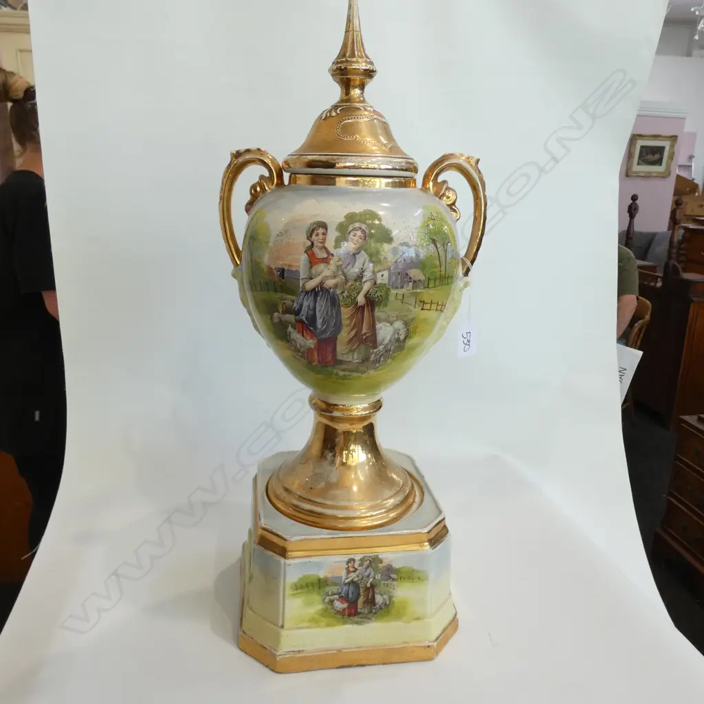 EARLY 20thC LIDDED URN ON STAND H. 472MM Image 1++