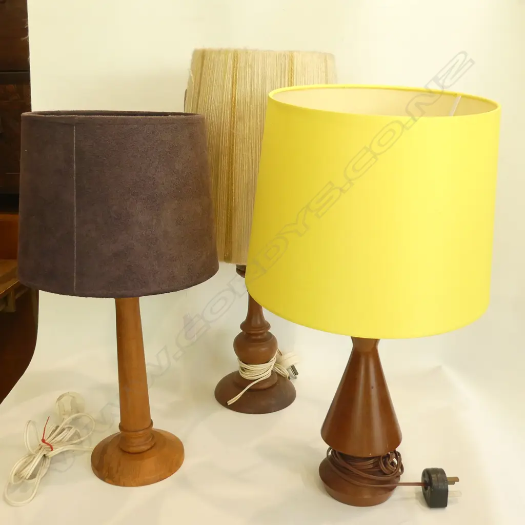 3 TURNED WOODEN LAMPS H. 500MM Image 1++