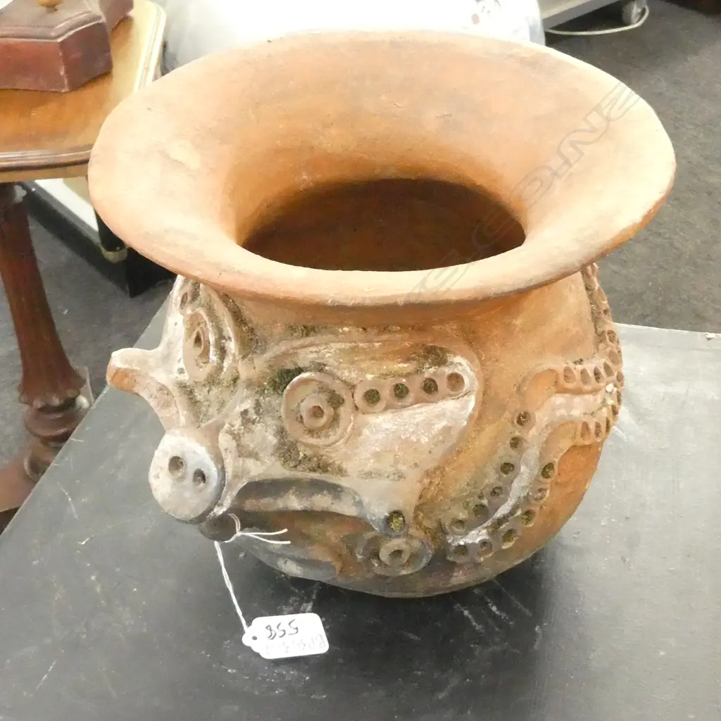 PAPUA NEW GUINEA SAGO STORAGE POT, H. 210MM Image 1++