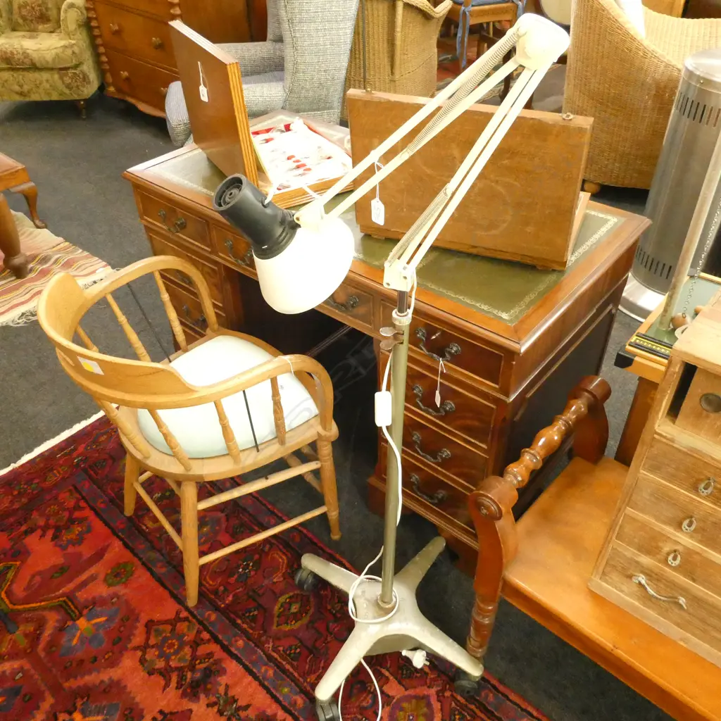MID CENTURY ANGLEPOISE LAMP, H. 1650MM Image 1++