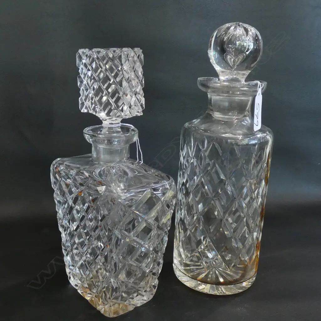 2 CRYSTAL DECANTERS H. 260MM Image 1++
