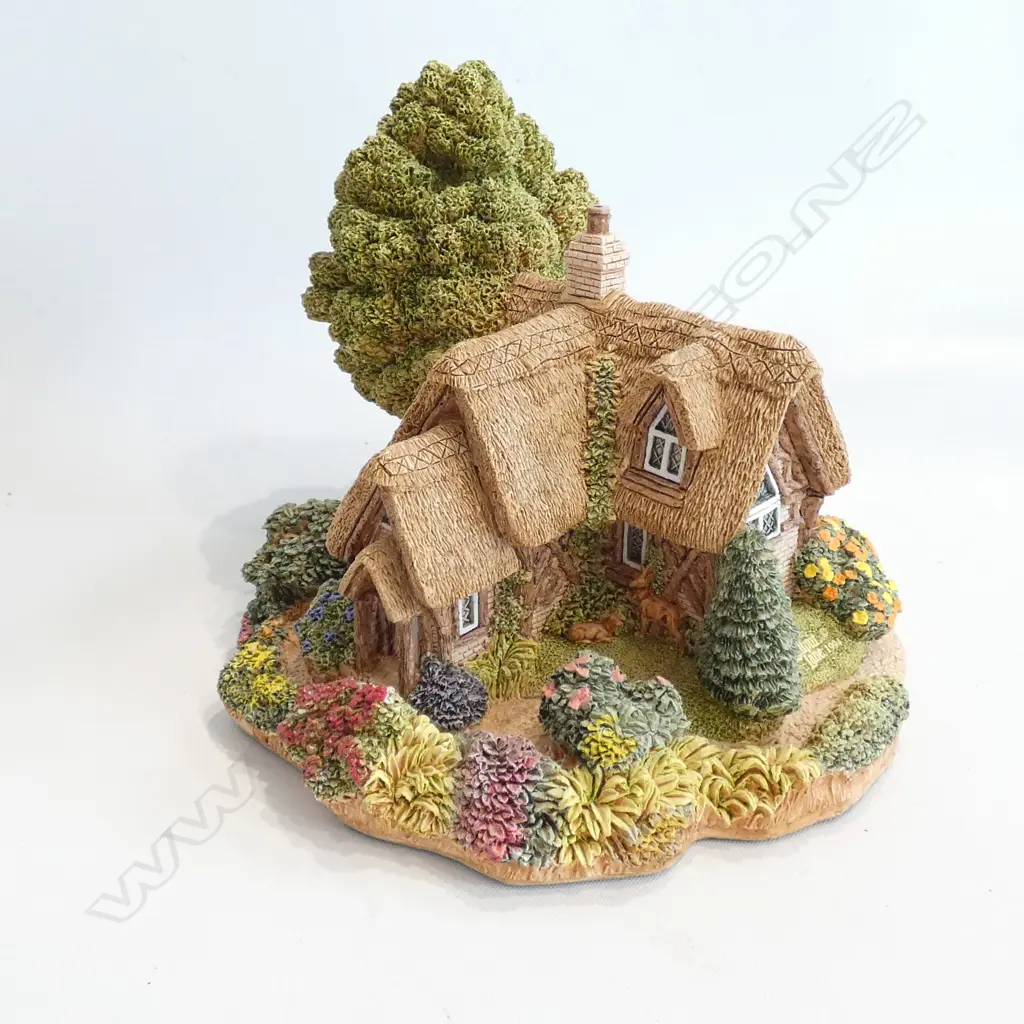 LILLIPUT WOODMANS RETREAT  -BOXED Image 1++