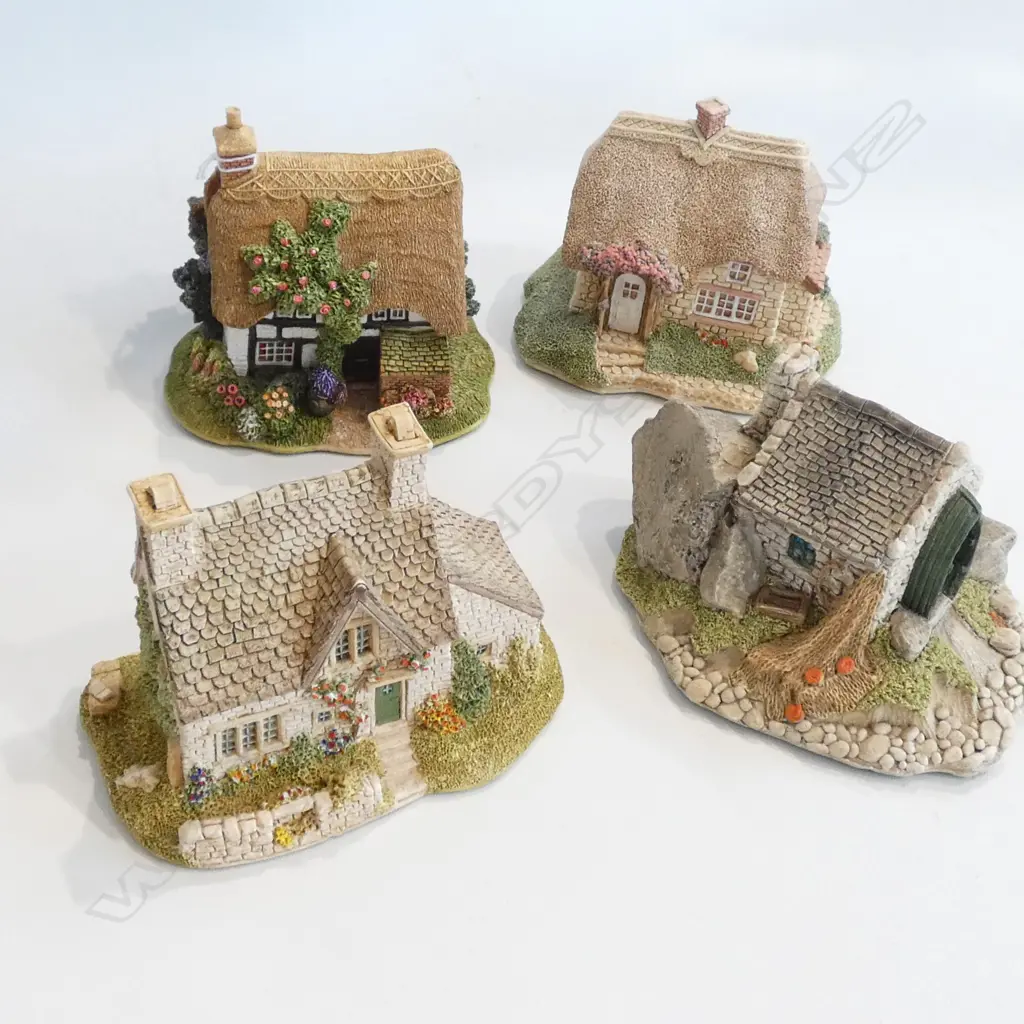 4 BOXED LILLIPUTS HOUSES--THE POPPIES-LAVENDER COTTAGE--TILLERS GREEN-FISHERMANS BOTHY Image 1++