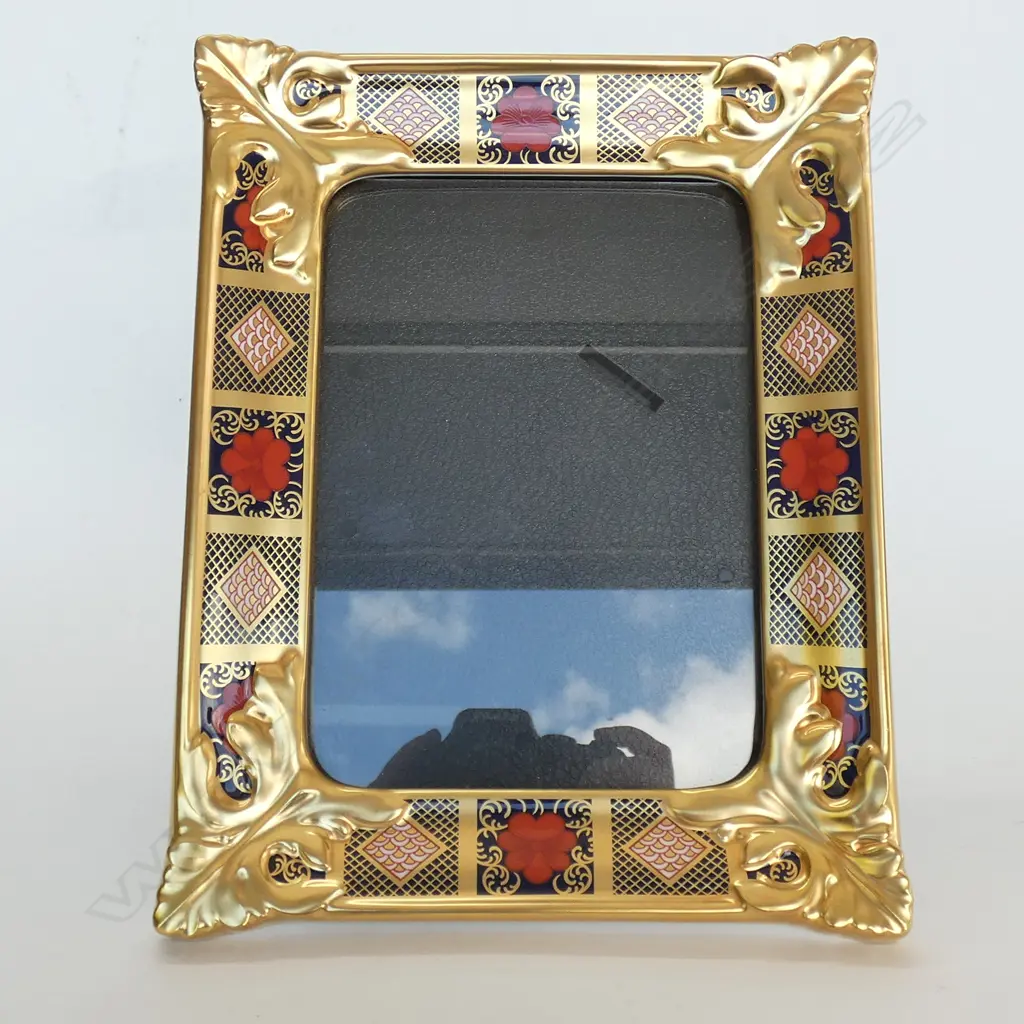 ROYAL CROWN DERBY PHOTOFRAME, IMARI DESIGN, H.245mm Image 1++