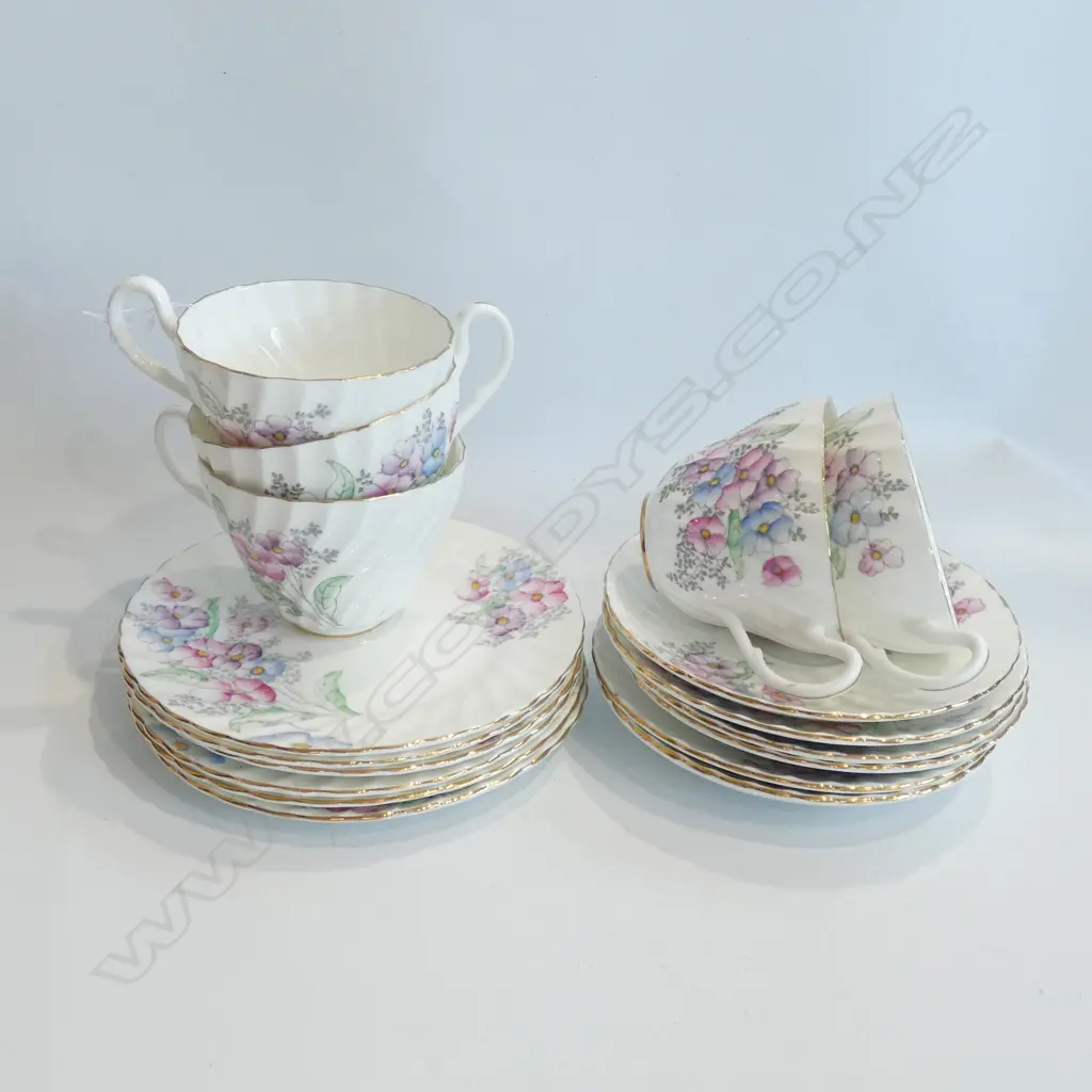 5 FOLEY FINE CHINA TRIOS + PLATE & SAUCER Image 1++