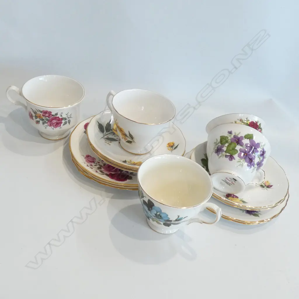 5 ROYAL VALE TRIOS Image 1++