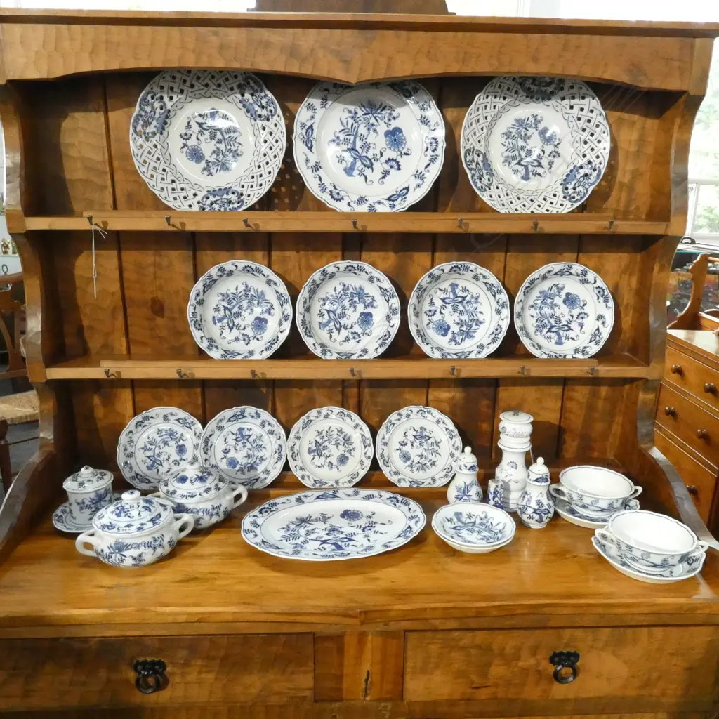 COLLECTION OF BLUE DANUBE 24 PCES + 1 OTHER Image 1++