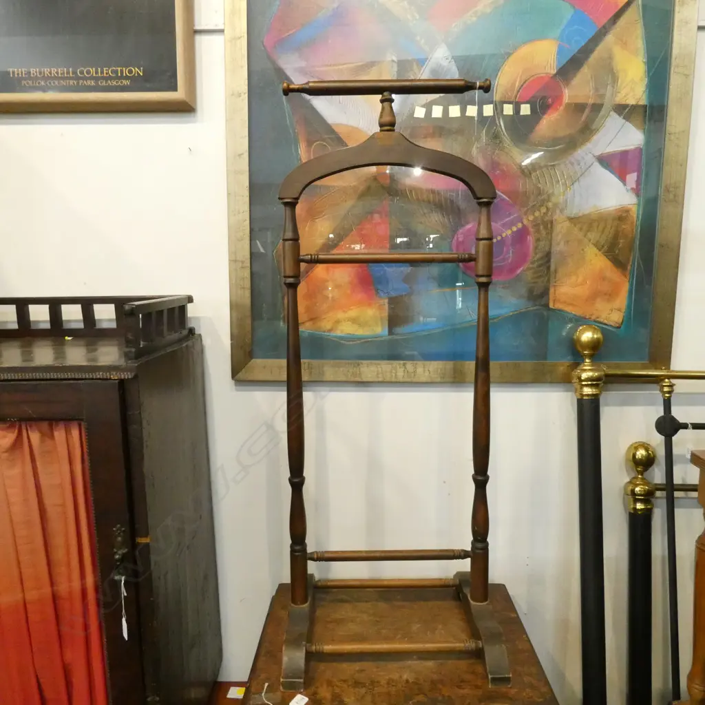 VALET STAND H. 1155MM  Image 1++