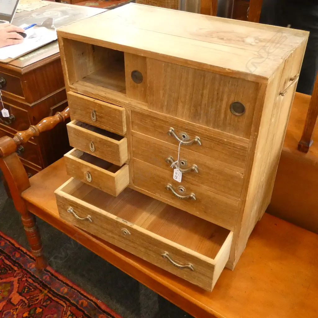 VINTAGE JAPANESE MERCHANTS CHEST H. 550MM Image 1++