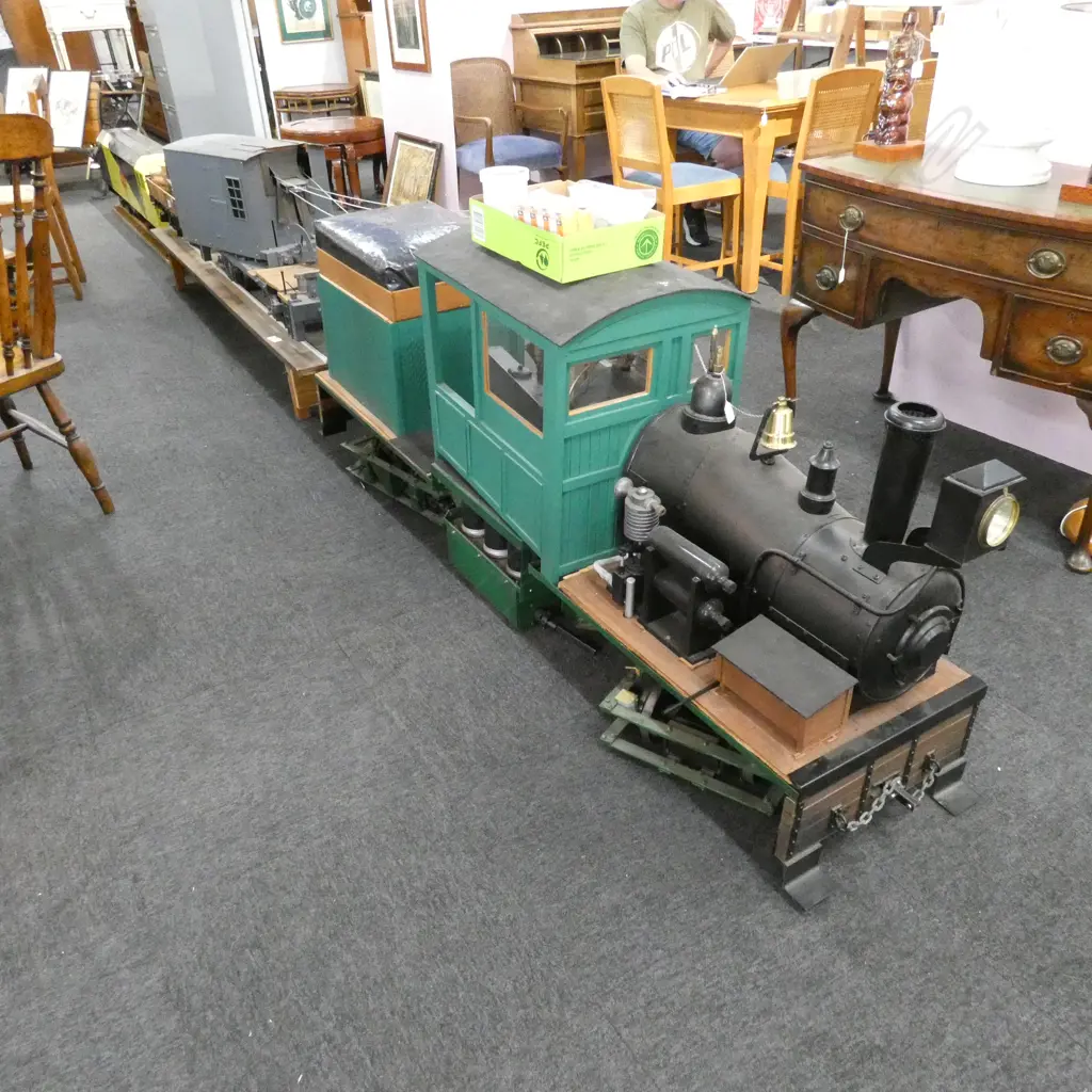 LARGE MODEL DARK GREEN STEAM TRAIN L. 1880MM Image 1++