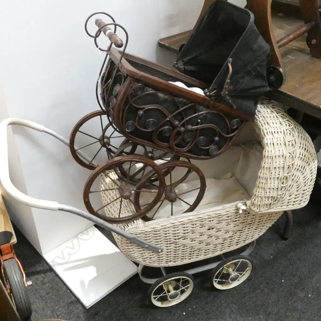 2 PRAMS  Image 1++
