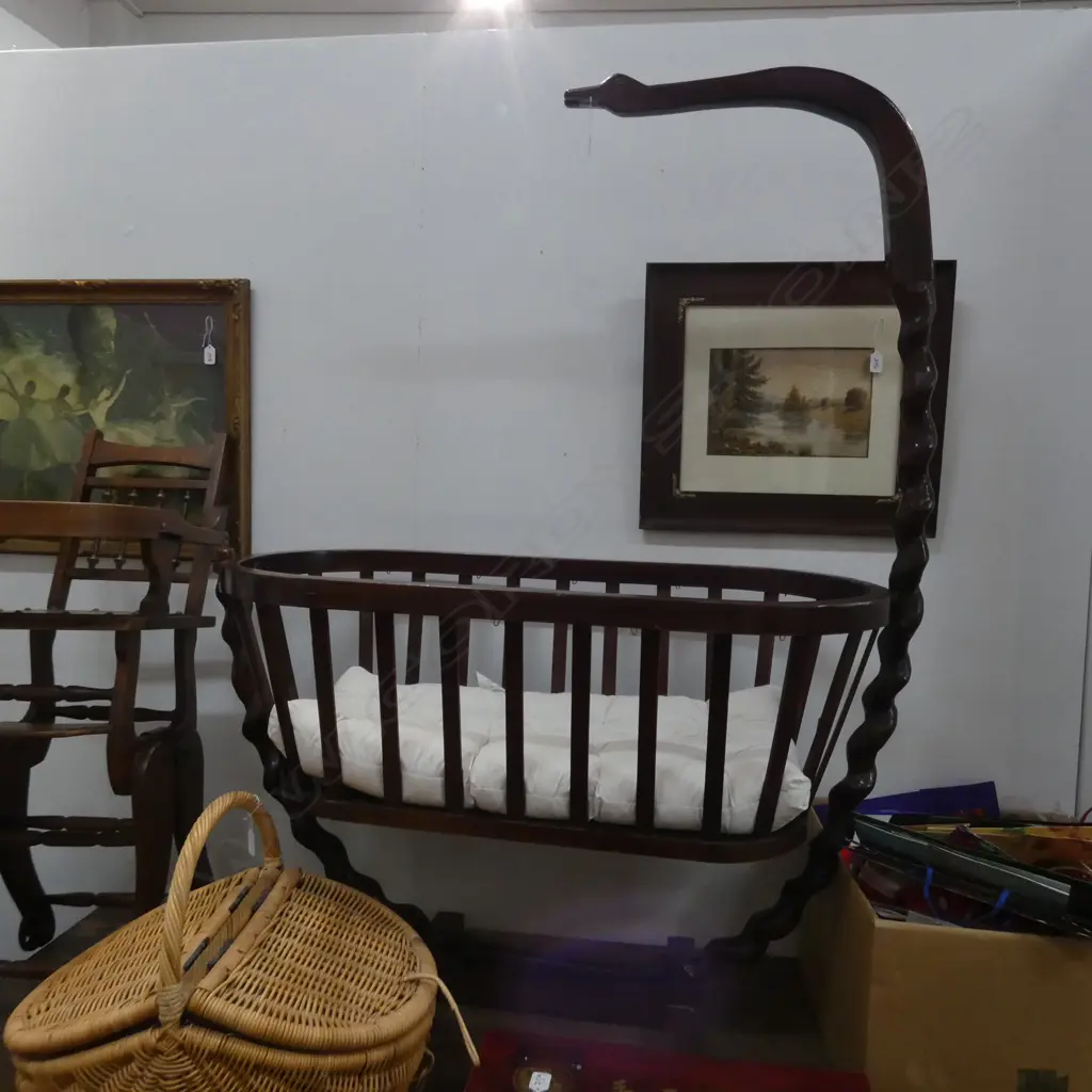 LARGE WOODEN CRADLE L. 1120MM Image 1++