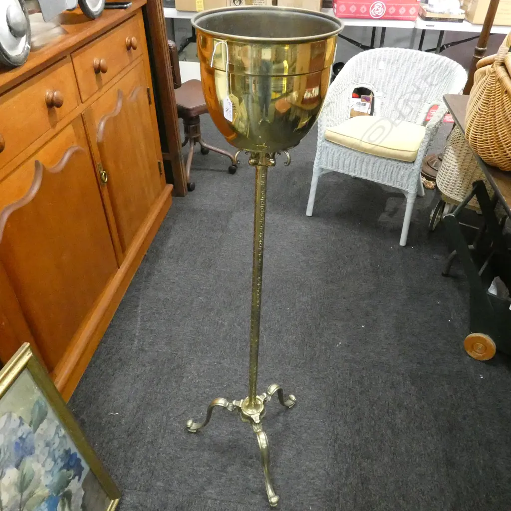 VINTAGE BRASS JARDINERE ON STAND H. 1180MM Image 1++