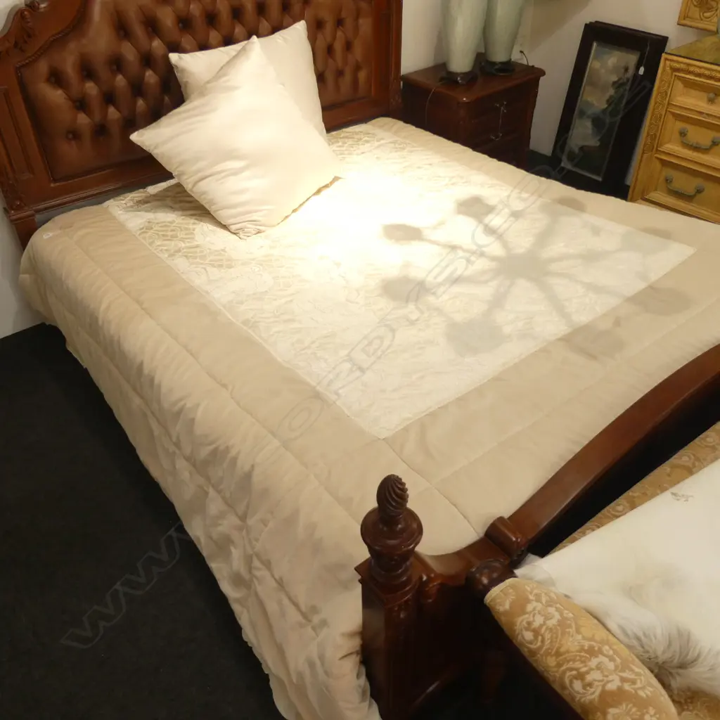 SUPER KING COMFORTER + 2 EURO PILLOWS Image 1++