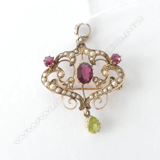 9CT ALMANDINE GARNET + PERIDOT PENDANT
