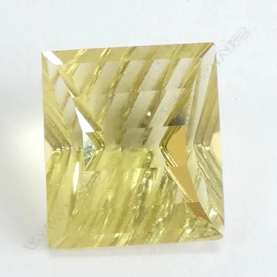 UNSET 14.8CT  LEMON QUARTZ GEMSTONE - SQUARE STEP CUT
