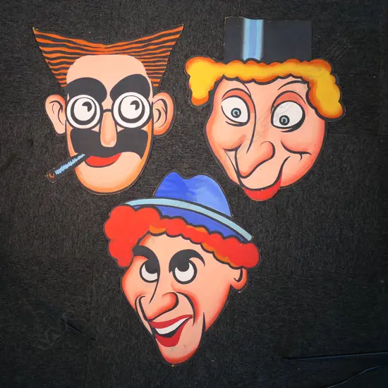 THE MARX BROTHERS CARDBOARD HANDPAINTED FACE PROPS FROM THE MAJESTIC THEATRE, 600 x 500mm + CARDBOARD SANTA DECORATION