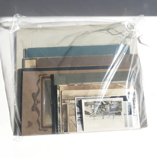 (78) BAG LOT VINTAGE PHOTOS & POSTCARDS