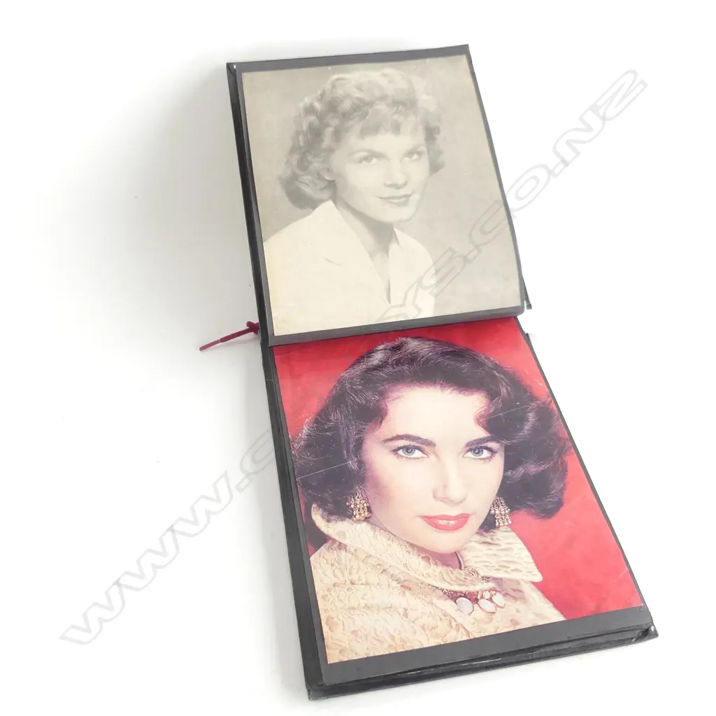 (40) A VINTAGE SCRAPBOOK FULL OF MAGAZINE CUTOUTS OF MOVIESTARS AND COVERGIRLS Image 1++