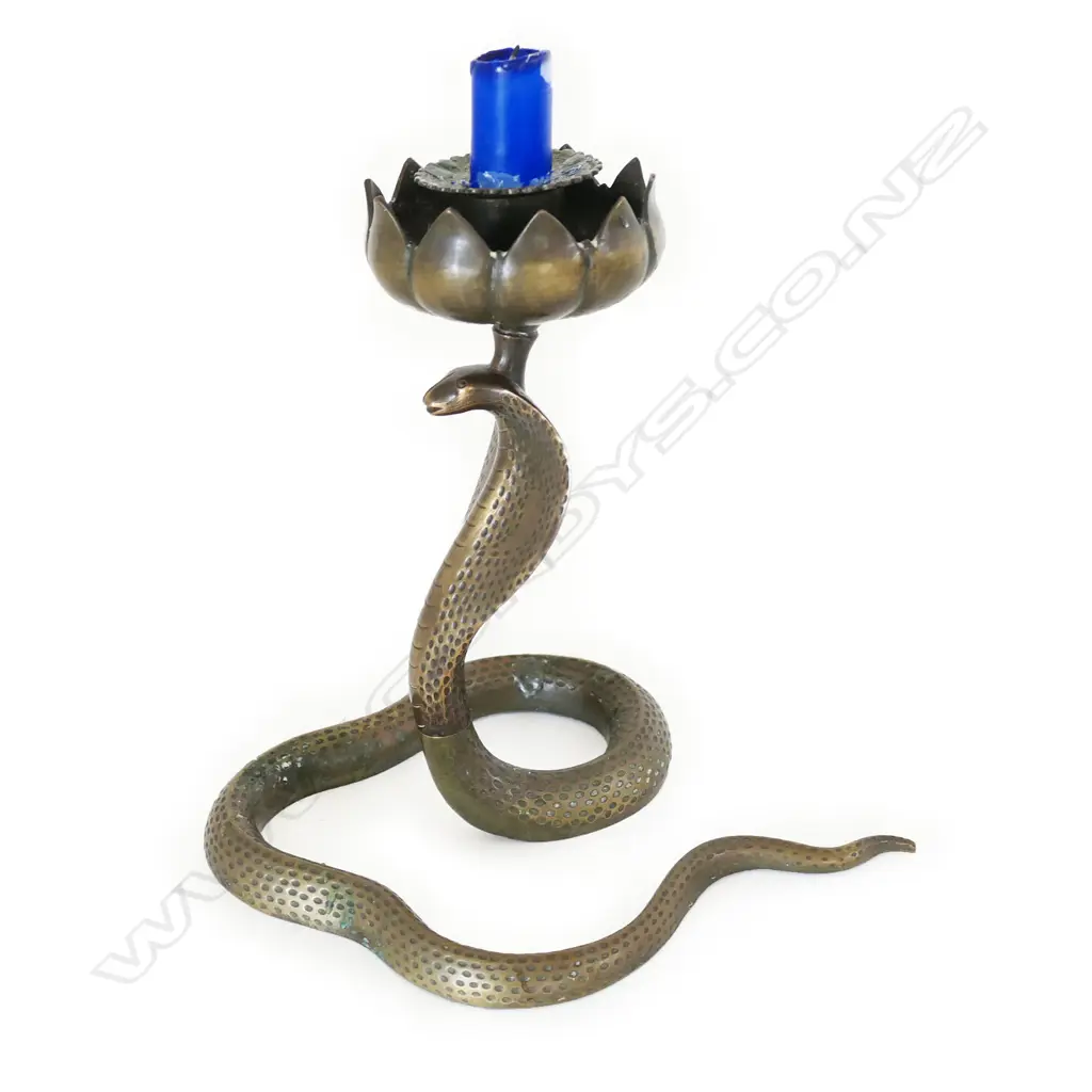 (23) BRASS COBRA WITH LOTUS CANDLE HOLDER H. 210mm Image 1++