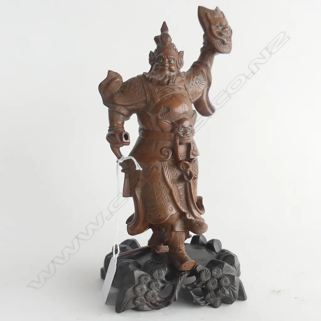 (23) A CARVED CHINESE WARRIOR WITH DETACHABLE SWORD SIGNED UNDER FOOT H. 230mm Image 1++