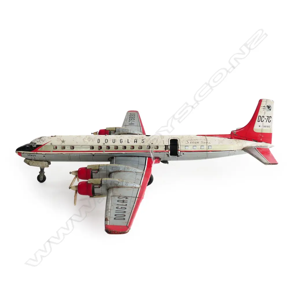 DOUGLAS SEVEN SEAS TIN PLATE BATTERY POWERED MODEL TURBO PROP PLANE AF L. 530mm Image 1++