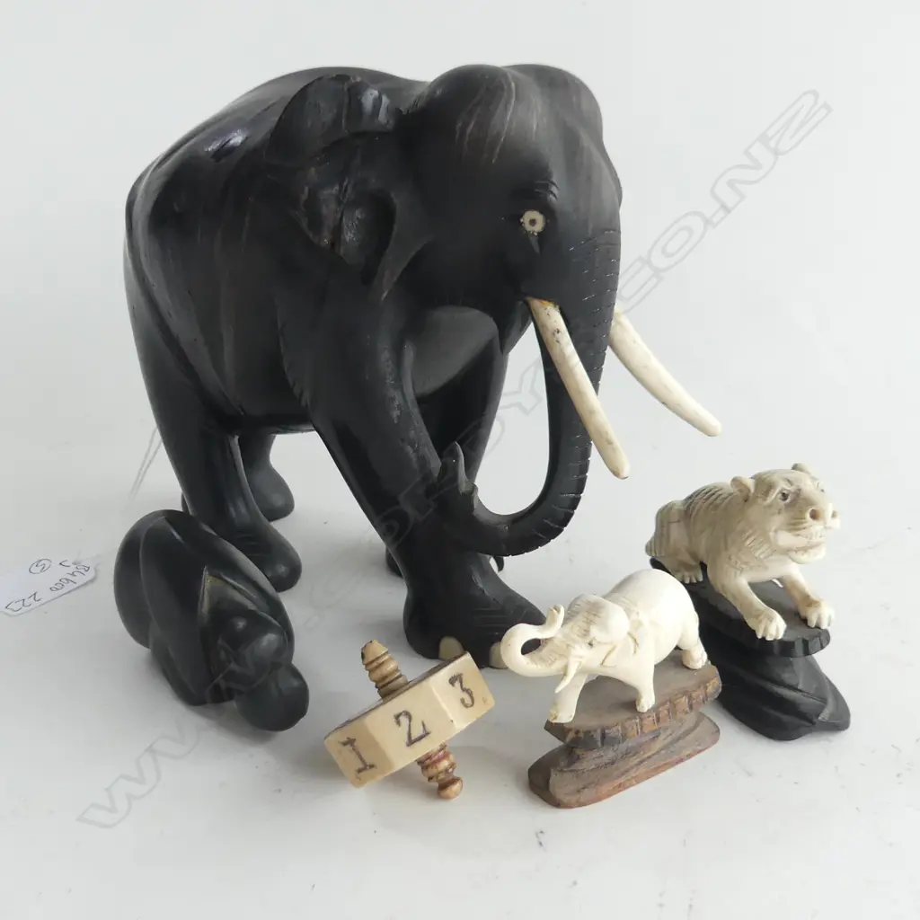 5 ITEMS EBONY ELEPHANT H. 150mm + ELEPHANT AND TIGER ON STAND + CARVED STONE MOTHER & CHILD + BONE SPINNER Image 1++