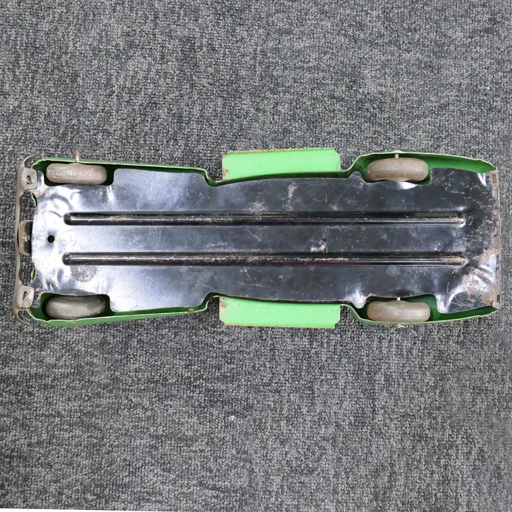 RARE 1930s WYANDOTTE GREEN METAL 'LA SALLE' SEDAN L. 390mm. rear bumper absent Image 1++