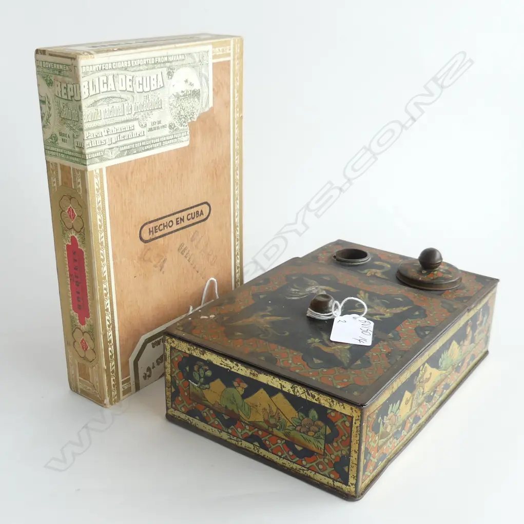 (67) 2 ITEMS TIN DESKSET FAUX LACQUER DECORATION & BX UNOPENED CUBAN CIGARS Image 1++
