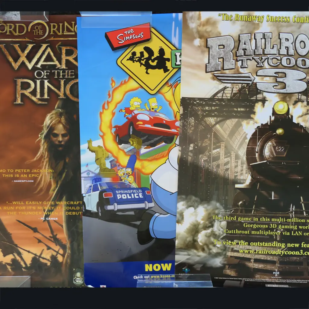 12 POSTERS INCL. LORD OF THE RINGS, LA CONFIDENTIAL, LAIR OF THE WHITE WORM, 2 ART PRINTS & OTHERS Image 1++
