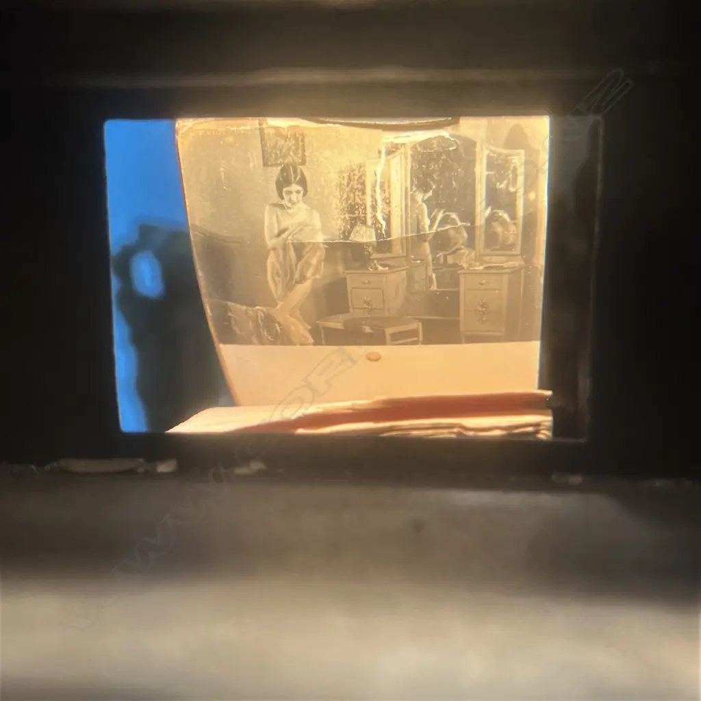 OLD CAST IRON ARCADE PENNY IN THE SLOT MUTOSCOPE VIEWER H.1450mm Image 1++