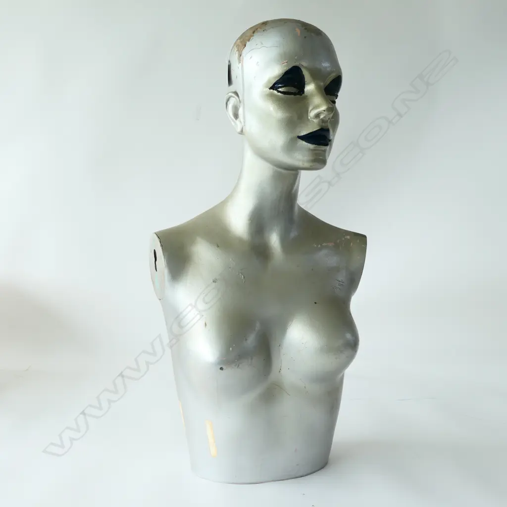 TOP HALF SHOP DISPLAY MODEL PAINTED SILVER H.660mm Image 1++