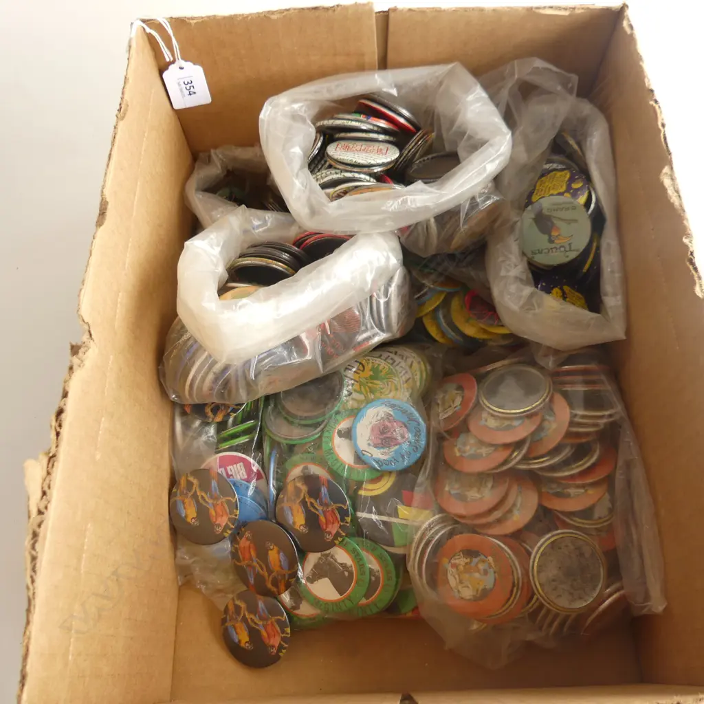 (88) BOX LOT LARGE BADGE COLLECTION Image 1++