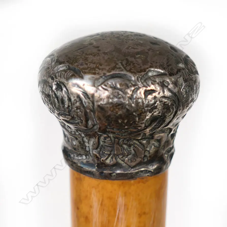 3 WALKING STICKS,INCL. 1 PITCAIRN ISLANDS & 1 WITH BONE CARVED MASK FINIAL Image 1++
