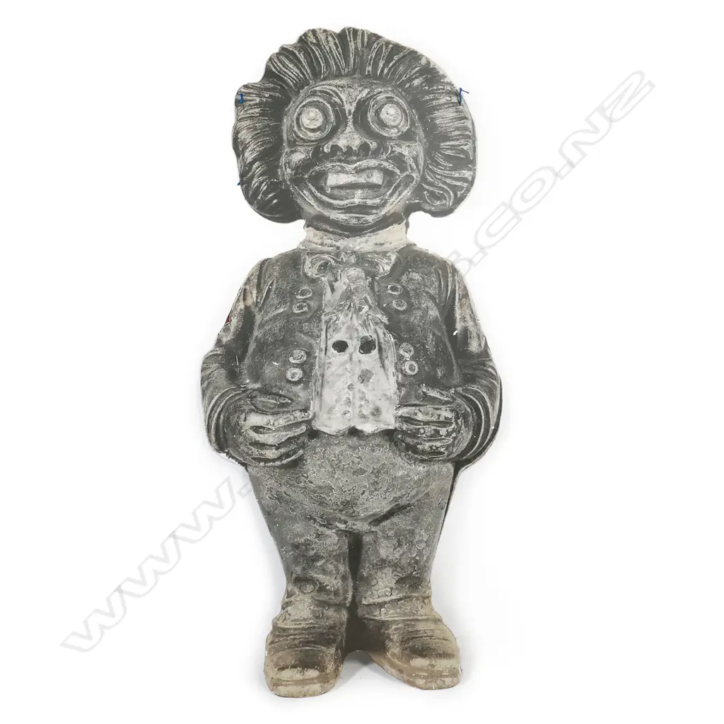 LG HARDBOARD PASTED PAPER MR SMILES CUTOUT, H. 1900mm Image 1++