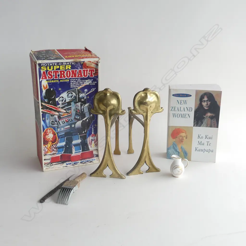 BOX LOT, WALL HANGING, BRASS FIREDOGS, ROBOT TOY BOX ONLY, ETC Image 1++