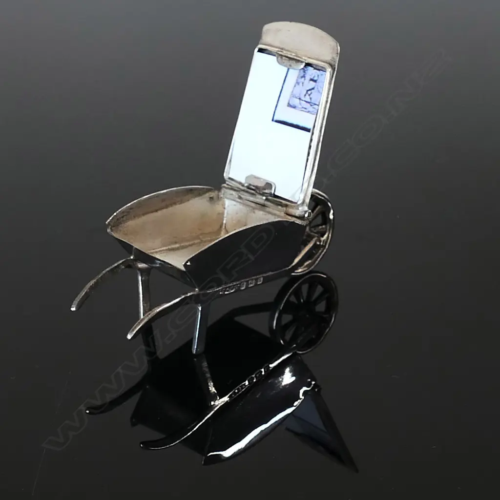 Silver Wheelbarrow & stamp compartment with stamp insert Image 1++