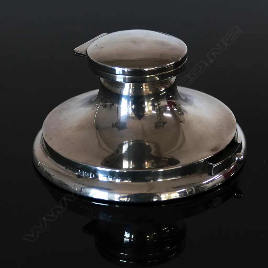 Silver Capstan Inkwell complete with green glass insert and small drawer to base to accommodate stamps, Image 1++