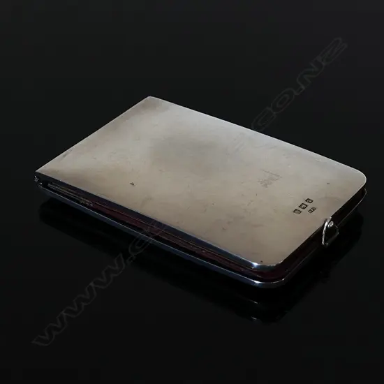 1908 Birmingham Sterling Silver Hall necessaire case with clasp closure,