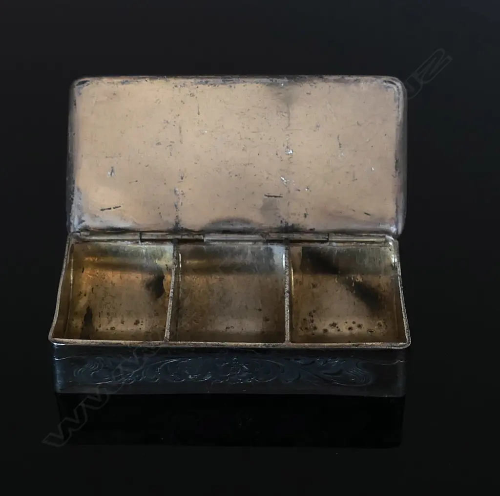 American Quadruple Silver Plate, three compartment stamp box, Image 1++