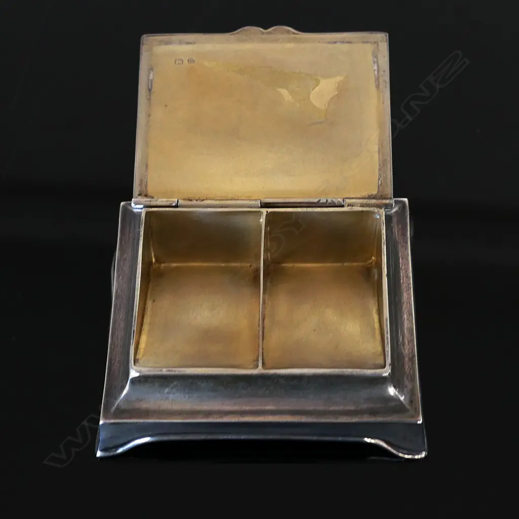 1911 Birmingham Hallmarked Silver Double Stamp box, Image 1++