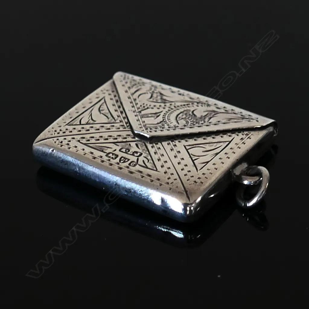 1903 Chester Hallmarked Silver Single Compartment Stamp Envelope. Image 1++