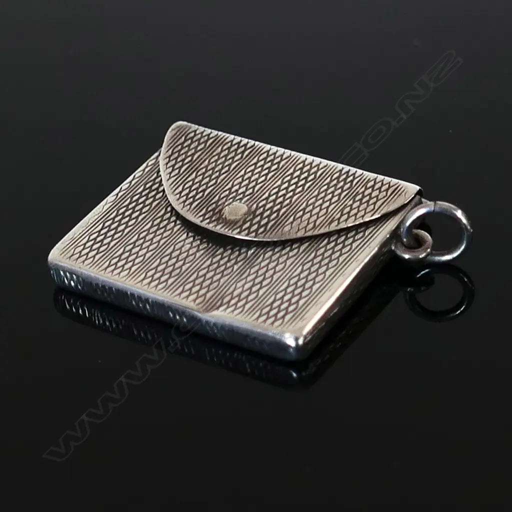 Silver Single Compartment Stamp Envelope, machine engraved, Image 1++