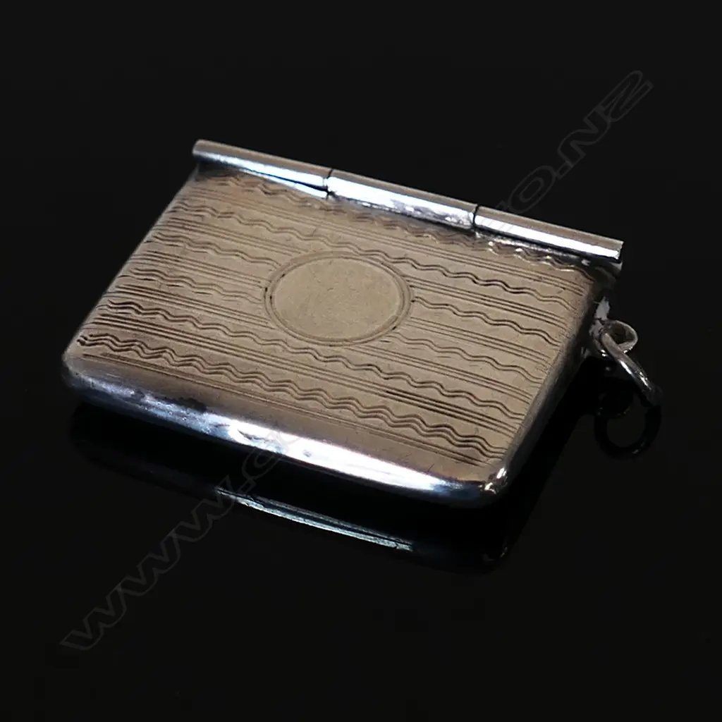 Marked “STERLING SILVER” Single Compartment Stamp Envelope. Image 1++