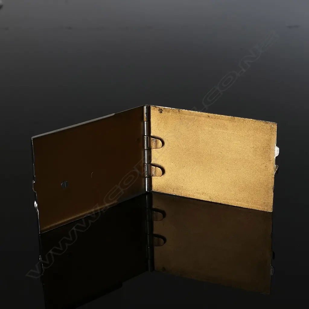 Chrome Booklet Stamp Case, Image 1++