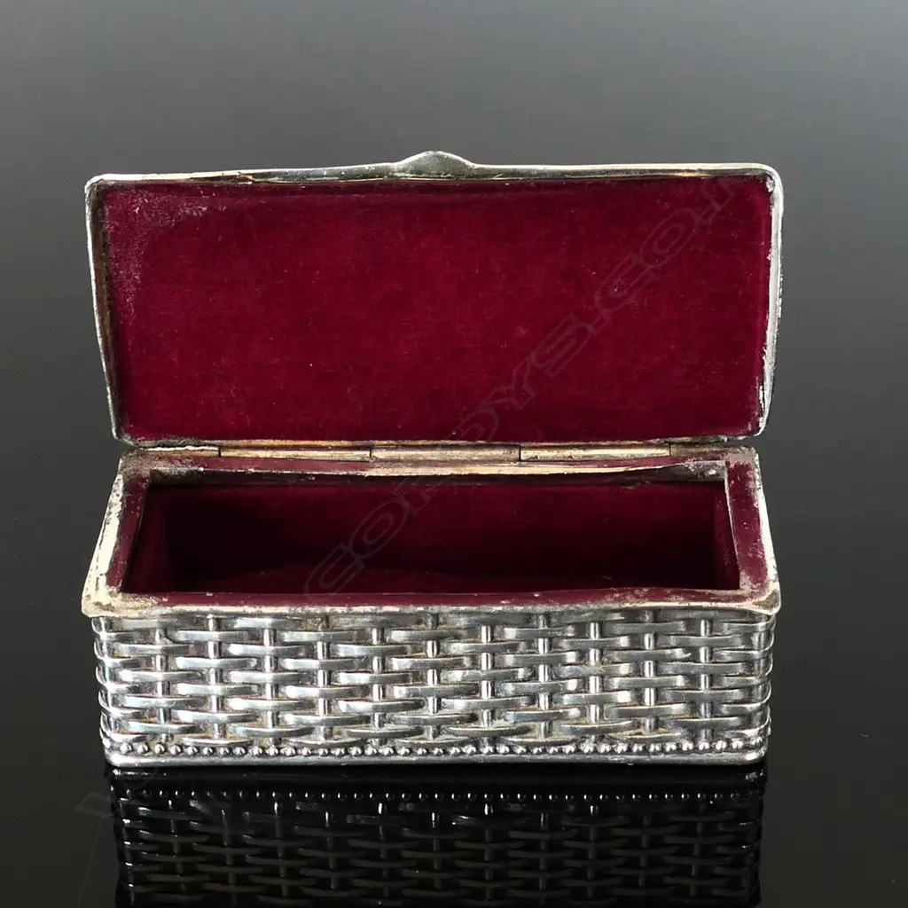 Silver Plated Stamp Box, made in the United States of America, Image 1++