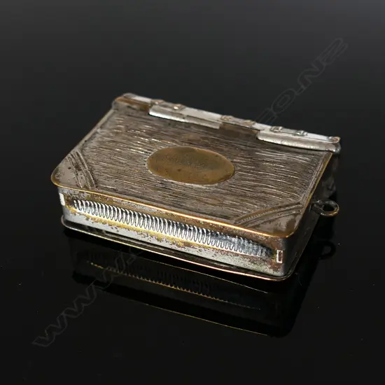 Vesta of Nickel and Tin Alloy with two stamp compartment at the rear of the match compartment in the front,