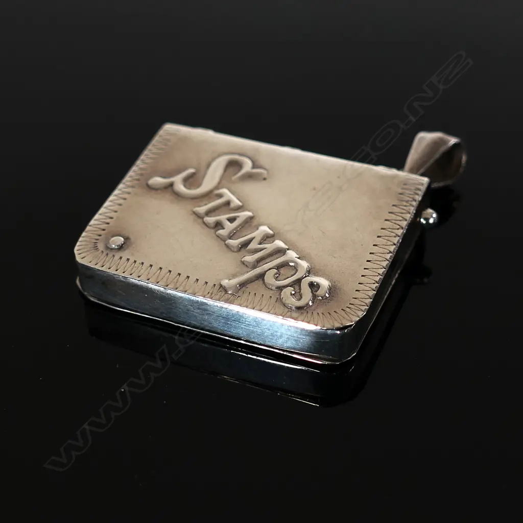 Silver Hallmarked ‘Book Type’ Stamp Case with pivoted stamp compartment Image 1++
