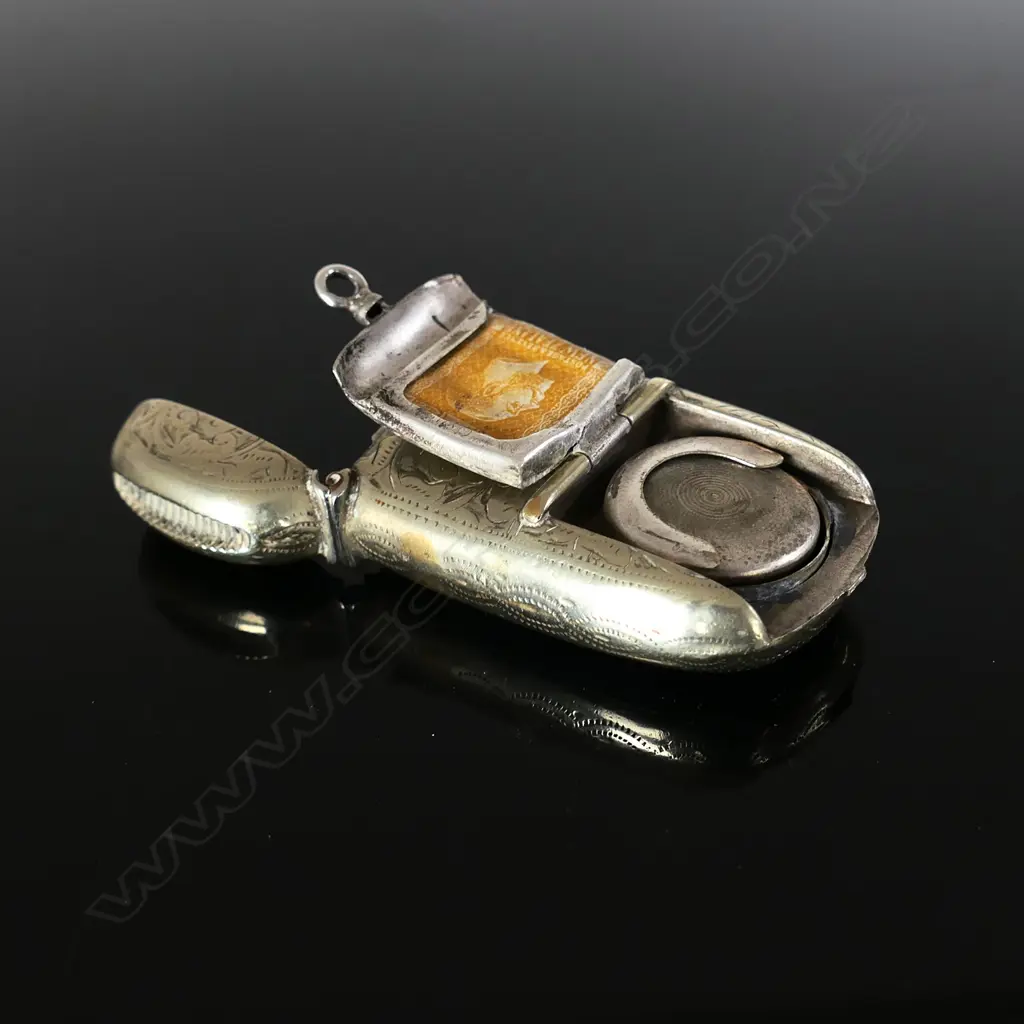 Silver Plate Combination Vesta, Sovereign Case And Stamp Compartment, Image 1++
